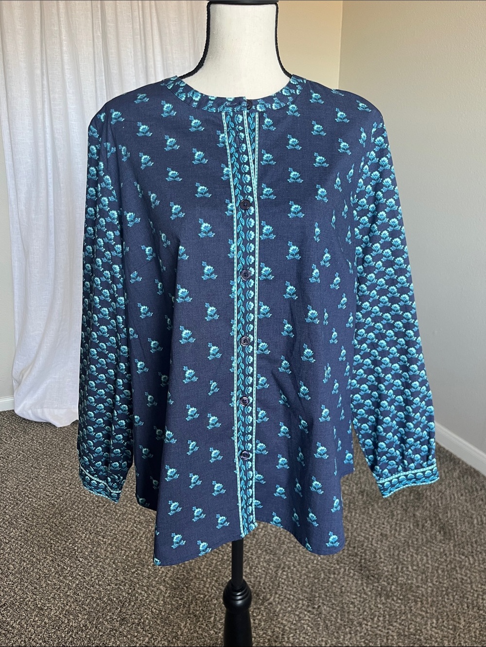 Belle by Kim Gravel Perfect Patchwork Blouse Navy Blue Floral Boho XL NWOT